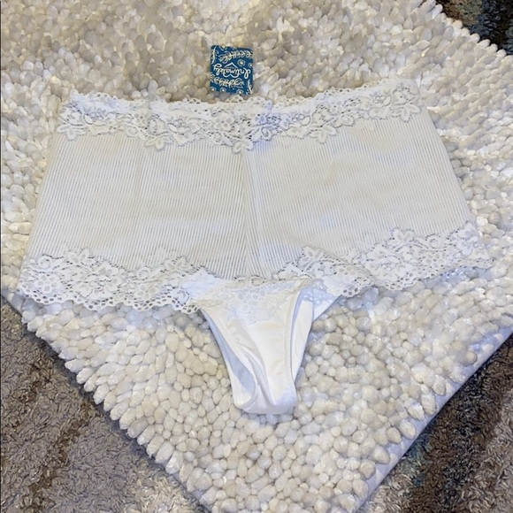 NWT Free People Caroline Hipster L - Picture 4 of 9